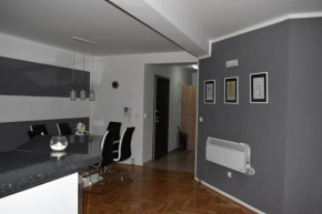K & S Apartment